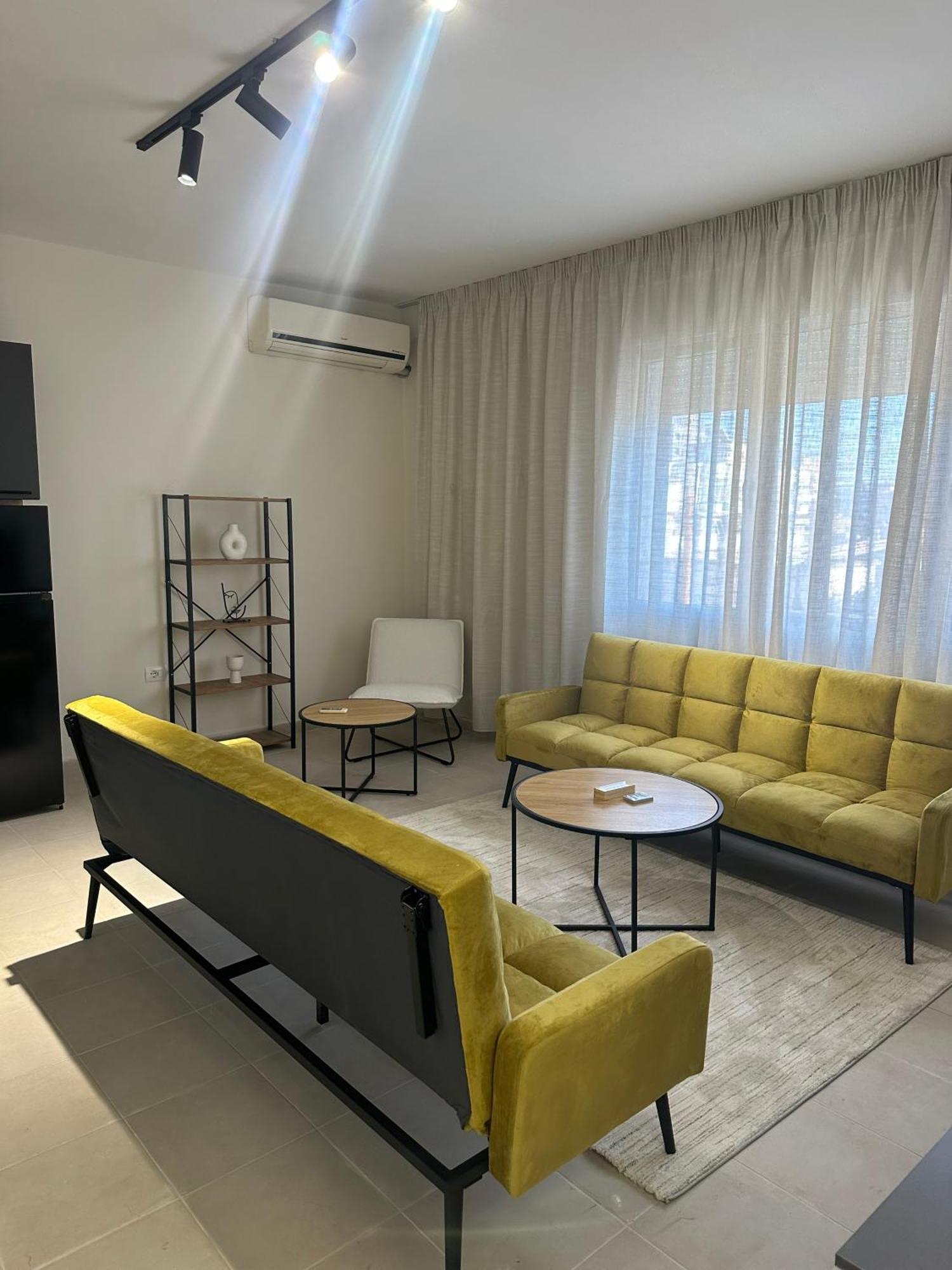 New Bazar - 2 Rooms Apartment Tirana Exterior photo